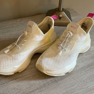 Steve Madden sneakers